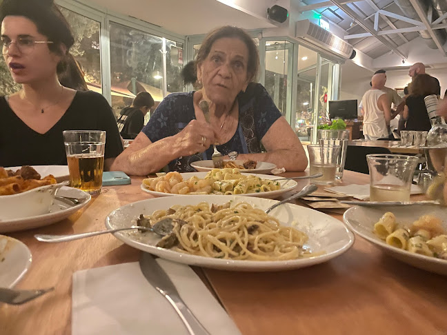 גווידו - הסעדה