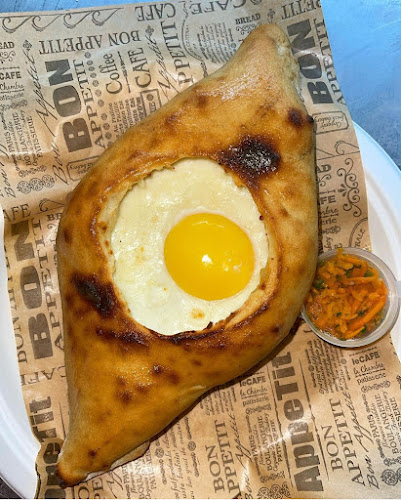 חצ׳אפורי האחיות- פולקלור בצלחת