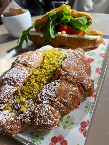 לחמנינה פתח תקווה - הסעדה