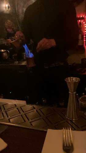 Opinii despre אימפריאל קוקטייל בר în תל אביב-יפו - הסעדה