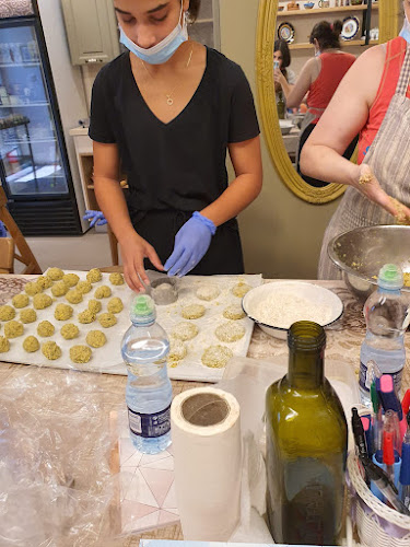 כיכר מלאכי הנביא 16, מודיעין מכבים רעות