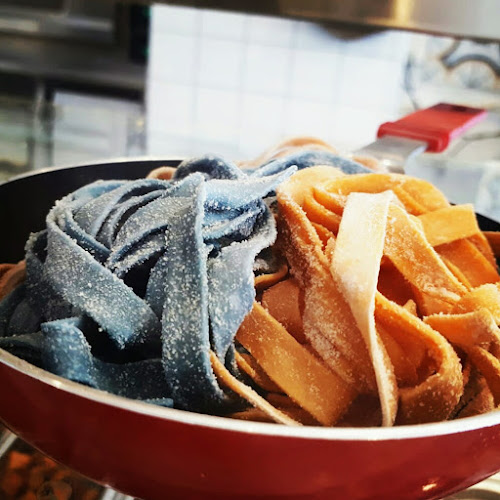 ביאליק 60, רמת גן