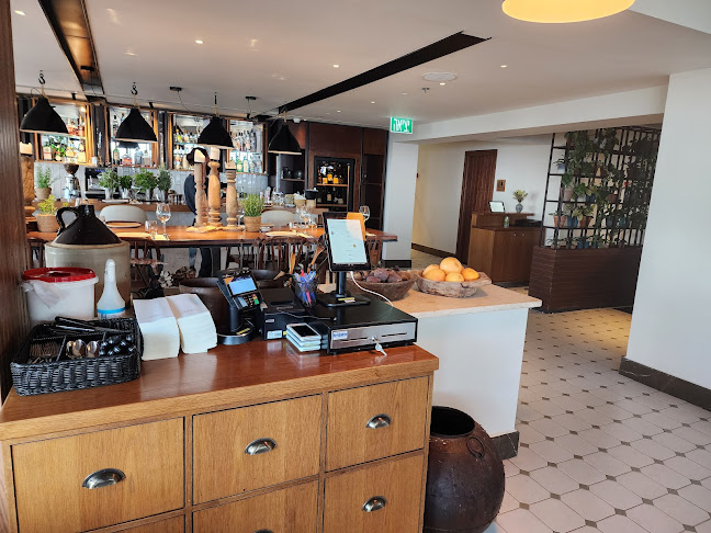 ראנץ' האוס - הסעדה