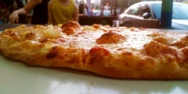 פיצה פי 2 חולון - הסעדה