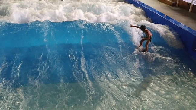 חדרה Ruben - מול החוף וילג'