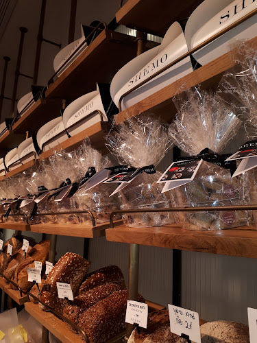 Comentarii opinii despre SHEMO הקונדיטוריה