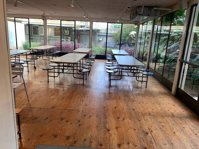 בניין גילמן פקולטה למדעי הרוח באוניברסיטת, תל אביב-יפו