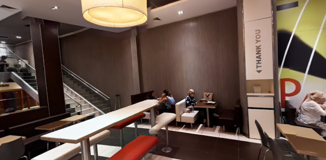 מקדונלד'ס - קניון אילון - קומת הכניסה - רמת גן