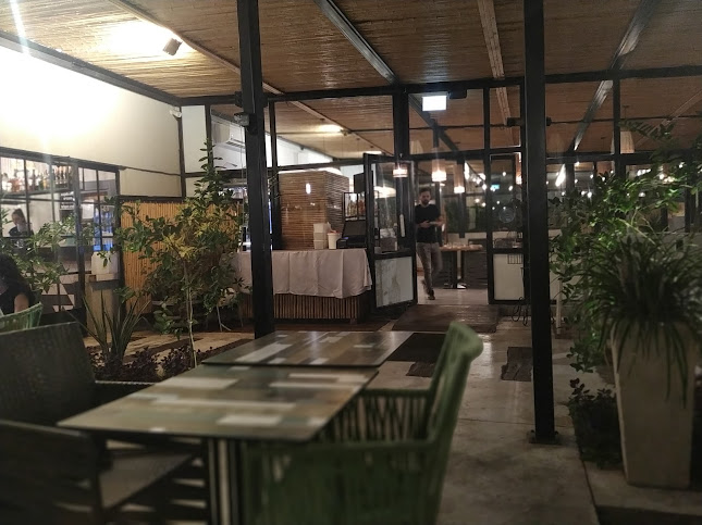 תאנה 6, בת חן