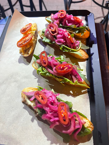 מרסלה Marcella wine bar - הסעדה