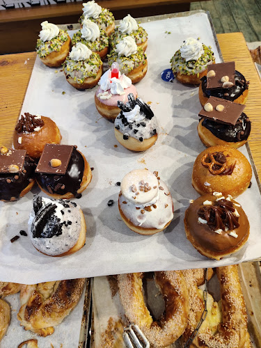 האופה מבגדד - הסעדה