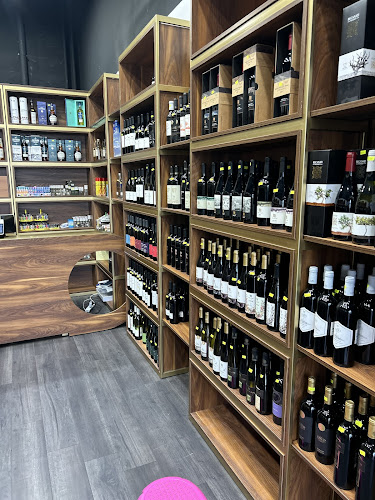 Opinii despre בית היין והעונג House of Wine în נתניה - הסעדה