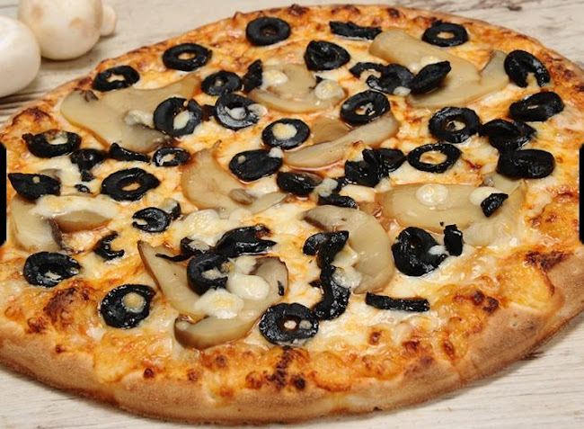 פיצה ראשונים