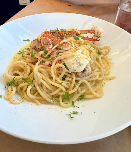 Calabria trattoria del'sud - הסעדה