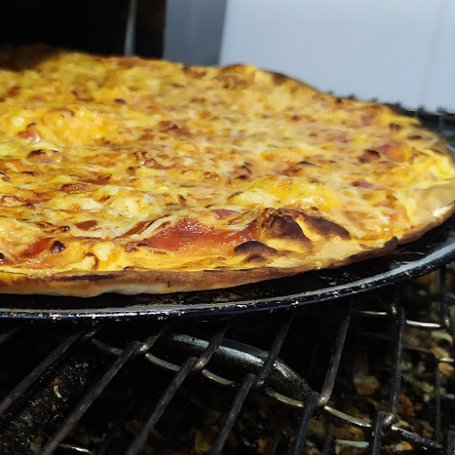 Opinii despre פיצה קשת în בת ים - הסעדה