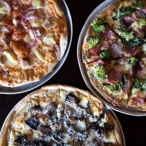 שבתאי פיצה ובירה אבן יהודה