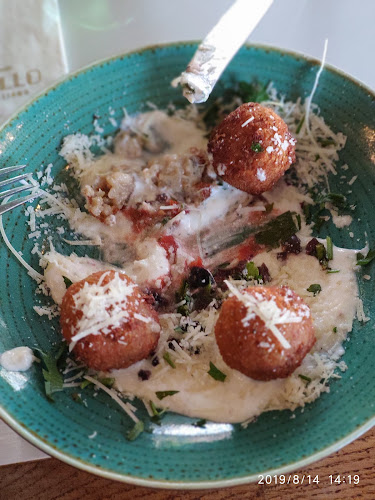 רפאלו - קריית ביאליק