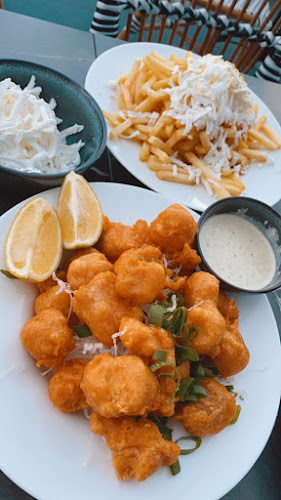 דוניס דגים ויין - פתח תקווה