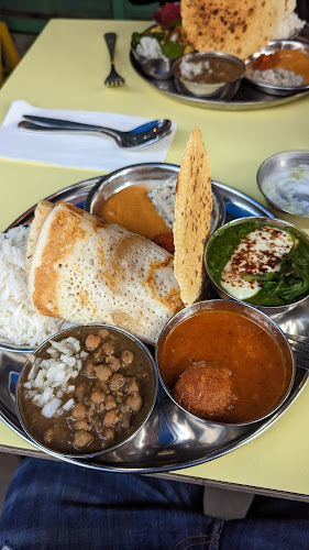 Comentarii opinii despre מונאר