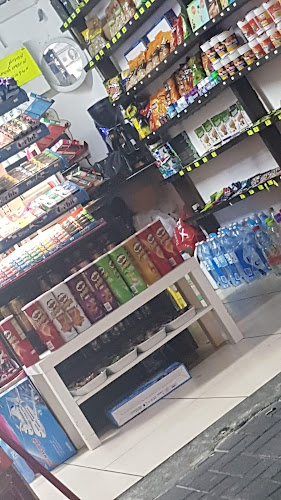 הפוך על הבוקר - הסעדה