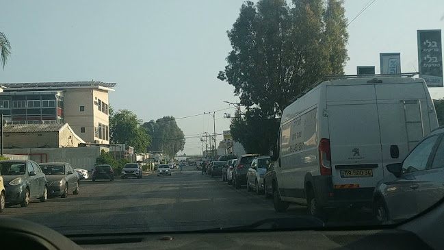 פרלה בייקרי