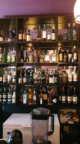 אבסנס פאב - חיפה