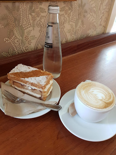 Opinii despre דלאל הקונדיטוריה în תל אביב-יפו - הסעדה