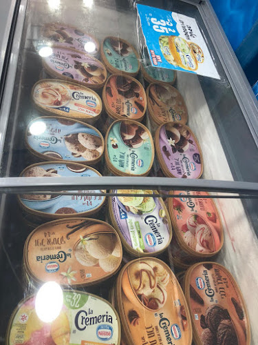 דהן מחסני גלידות ביג קרית גת - הסעדה