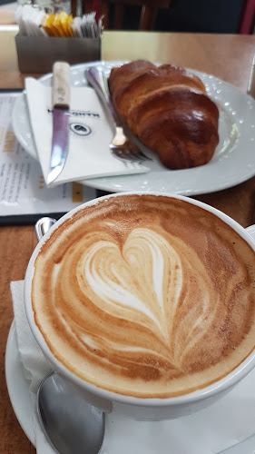 מנדרין צפרירים - הסעדה