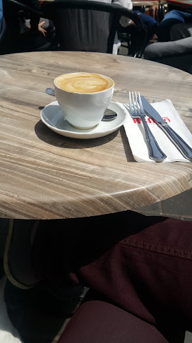 קפה ללוש - הסעדה