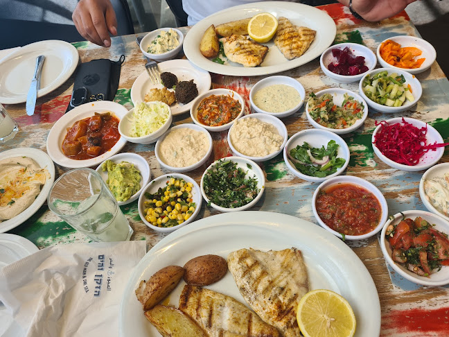 Opinii despre Fish Restaurant مطعم البحر المتوسط للاسماك în ירושלים - הסעדה