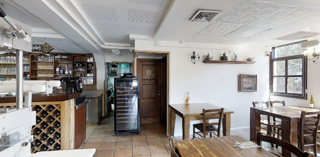 מאמה מיה - חיפה