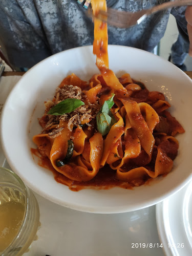 רפאלו - הסעדה