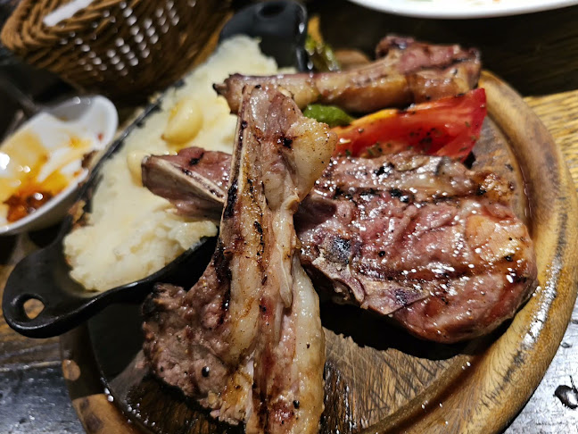 פאפאגאיו ירושלים