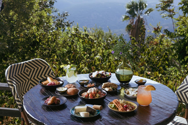 Muza wine bar - מוזה בר יין