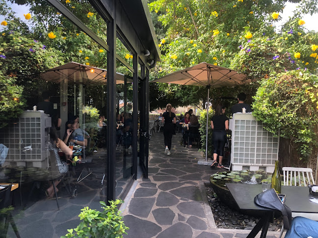 רחבת הבנים, בית יצחק שער חפר