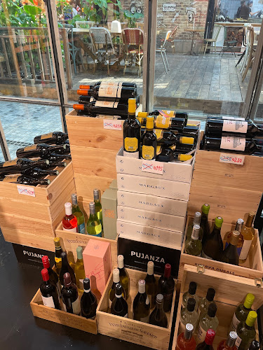 Winewise יין בשוק שרונה