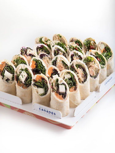 קאנאפ'ס - פינגר פוד, מגשי אירוח וקייטרינג חלבי - Canapes - פתח תקווה