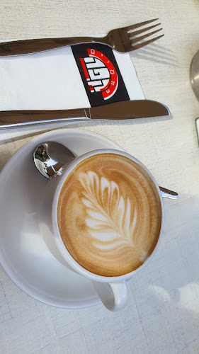 רמב"ם 18, תל אביב-יפו