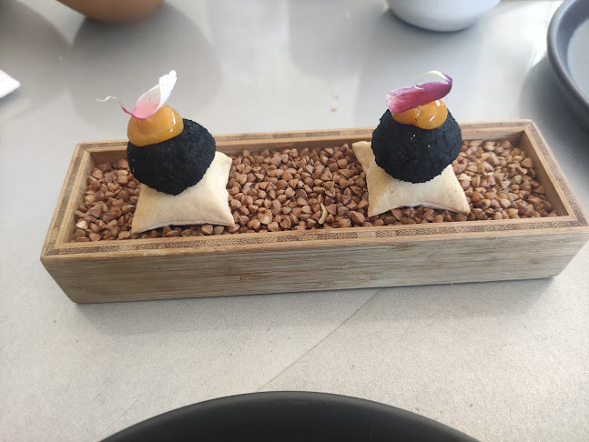 מסעדת איי - a Restaurant - תל אביב-יפו