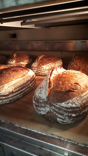 לחמני - הסעדה