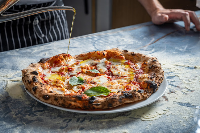 Brooklyn 17 Pizza Bar - ברוקלין פיצה בר חיפה