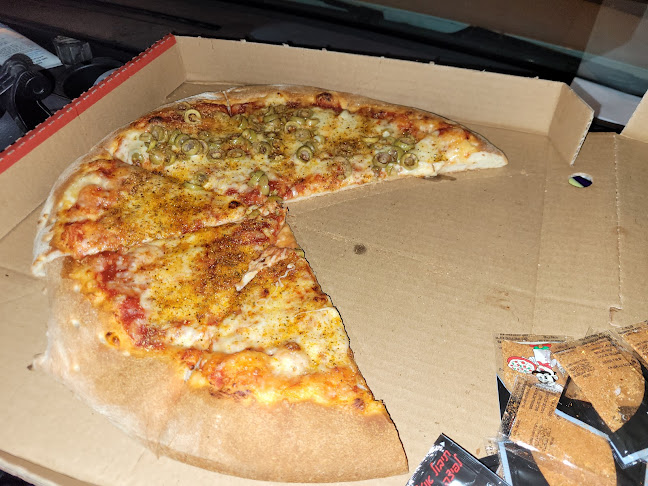 פיצה מאסטרו כפר סבא - הסעדה