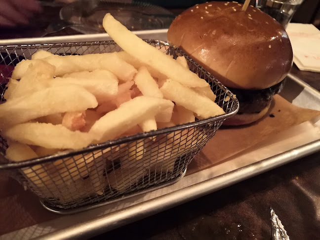 החבית - הסעדה