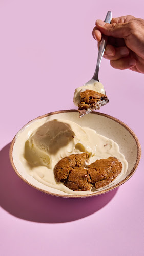 Comentarii opinii despre Mucha