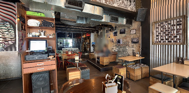 Opinii despre AKBAR בשוק הפשפשים אקבר - בר מסעדה în תל אביב-יפו - הסעדה