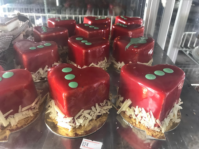 Comentarii opinii despre אלינס בר לחמים הנשיאים 47 רעננה