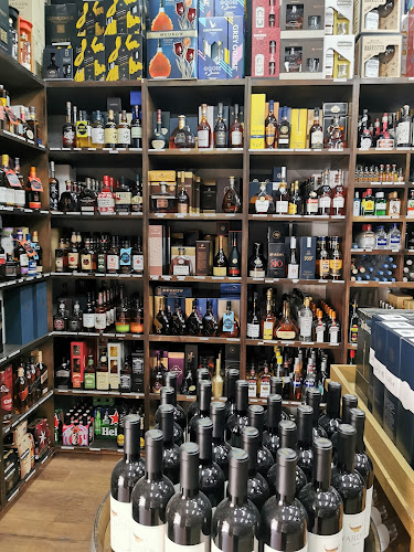 אחת שתים שלוש י-ם בע"מ - הסעדה