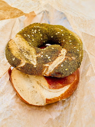 בבקה בייקרי - הסעדה