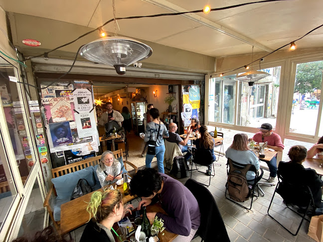 Tony and Esther - תל אביב-יפו